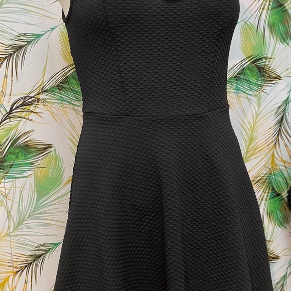 Summer Dress w/back cut off A-Line mini - Picture 6 of 8